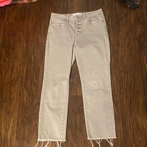 Stylish Gray Cropped Jeans